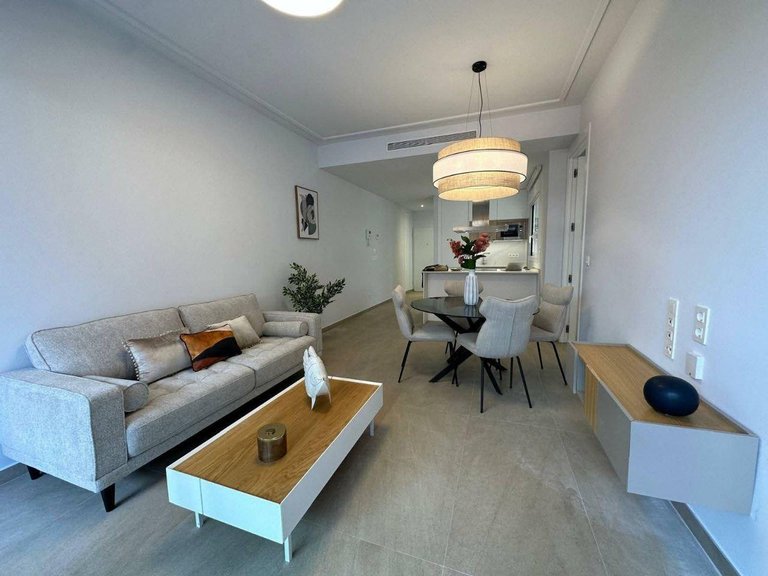 Apartment for Sale in Costa Blanca Torrevieja, Alicante 1