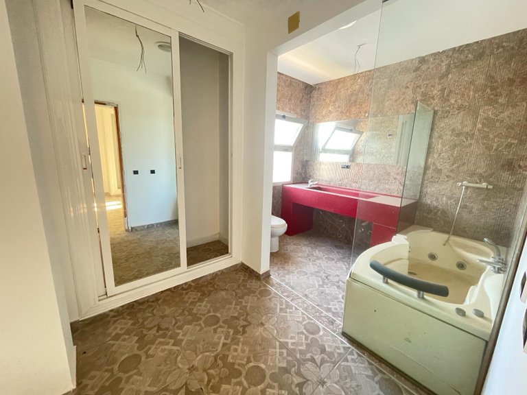 Villa for Sale in Costa Blanca Torrevieja, Alicante 11
