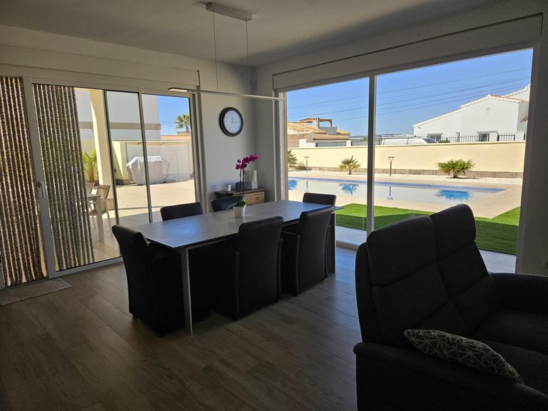 Villa for Sale in Costa Blanca Torrevieja, Alicante 7