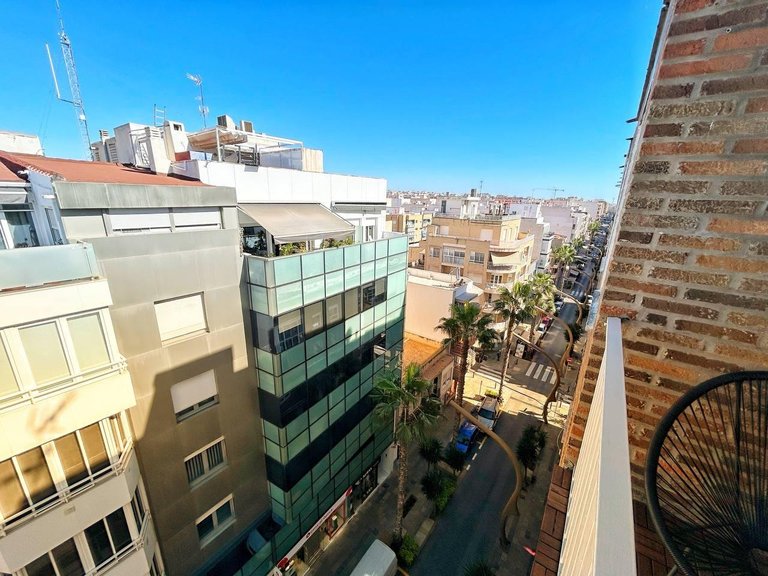 Penthouse for Sale in Costa Blanca Torrevieja, Alicante 21