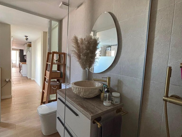 Apartment for Sale in Costa Blanca Torrevieja, Alicante 18