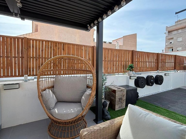 Apartment for Sale in Costa Blanca Torrevieja, Alicante 35
