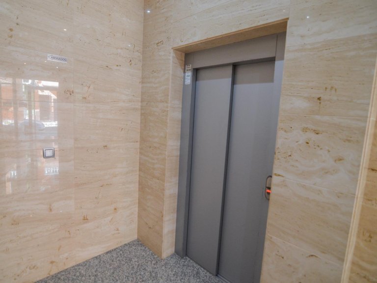 Apartment for Sale in Torrevieja, Alicante 35