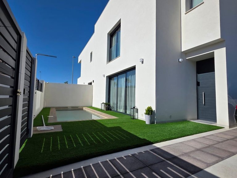 Villa for Sale in Costa Blanca Benijofar, Alicante 36