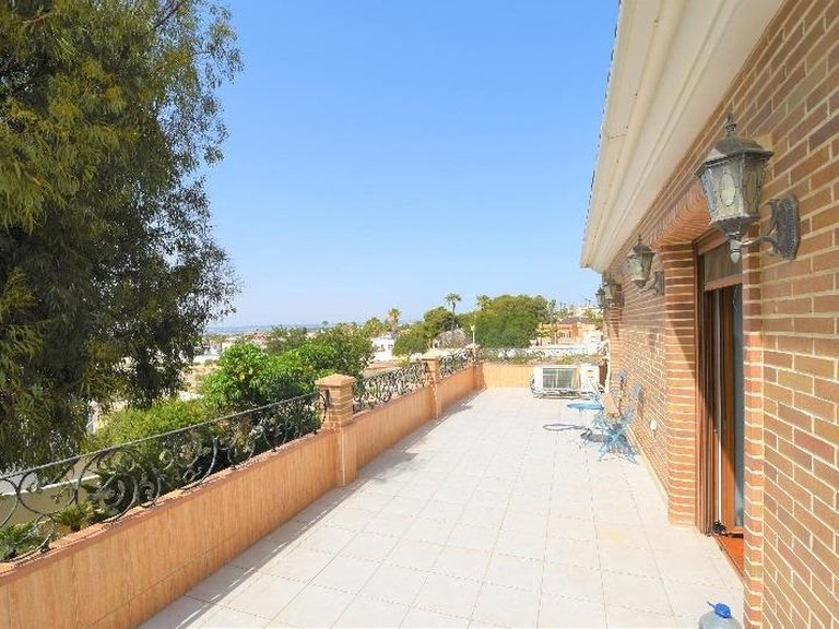 Villa for Sale in Costa Blanca Ciudad Quesada, Alicante 37