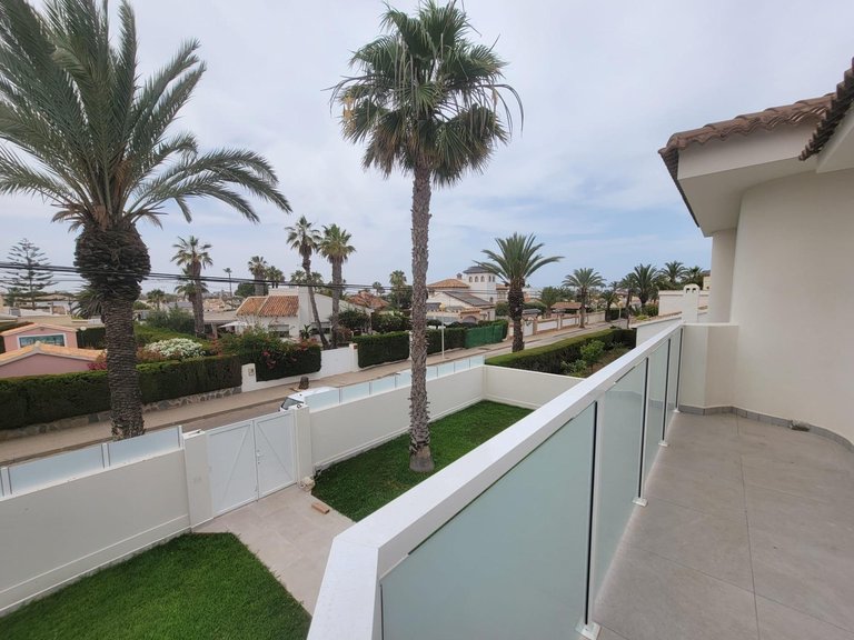 Villa for Sale in Costa Blanca Orihuela Costa, Alicante 40