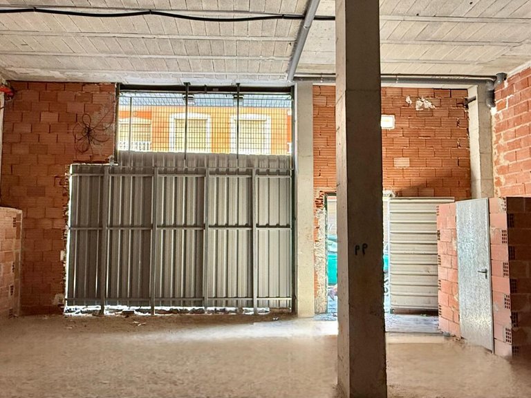 Commercial for Sale in Costa Blanca Torrevieja, Alicante 2