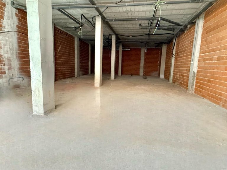 Commercial for Sale in Costa Blanca Torrevieja, Alicante 3