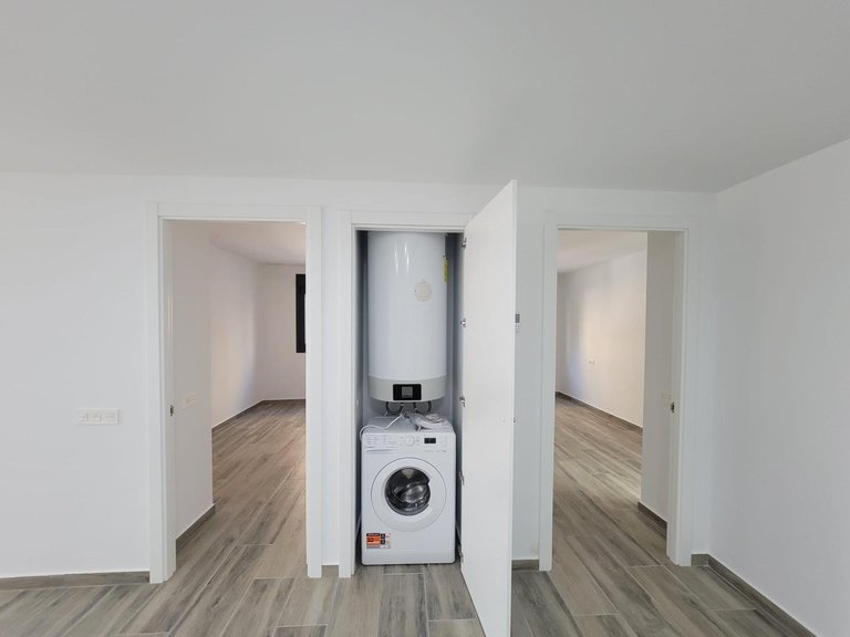 Apartment for Sale in Costa Blanca Torrevieja, Alicante 17