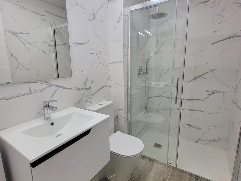 Apartment for Sale in Costa Blanca Torrevieja, Alicante 35