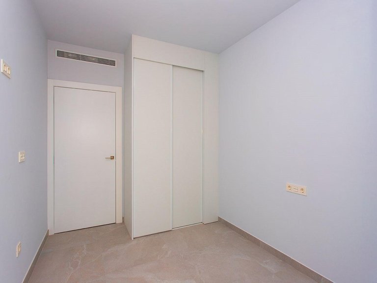 Apartment for Sale in Costa Blanca Torrevieja, Alicante 22