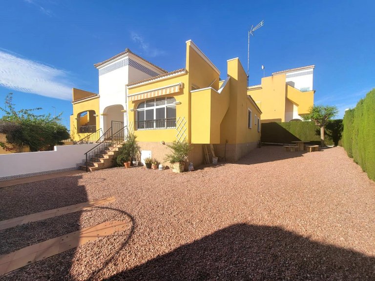 Town House for Sale in Los Montesinos, Alicante 1