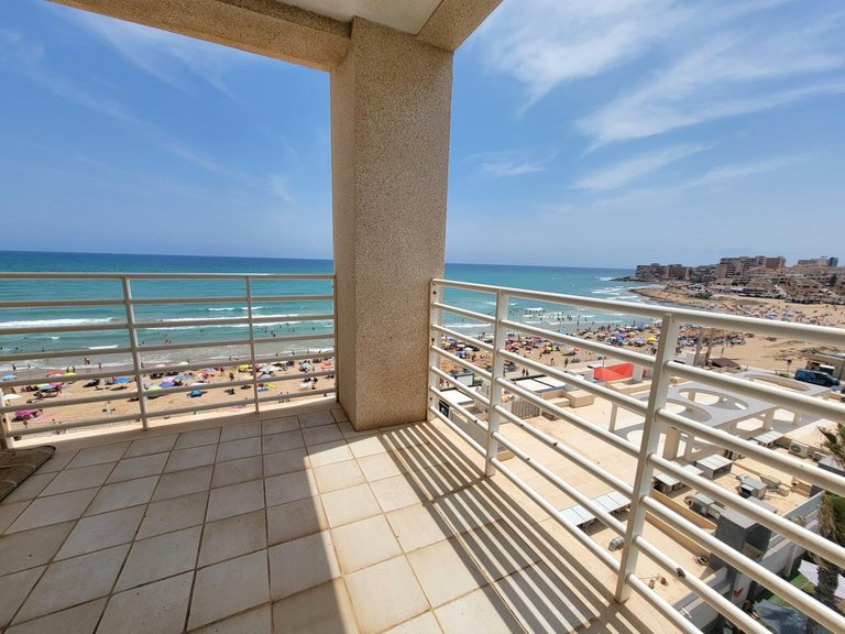 Penthouse for Sale in Costa Blanca Torrevieja, Alicante 1