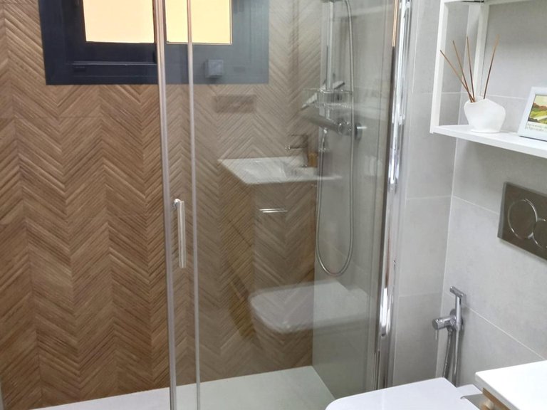 Apartment for Sale in Torrevieja, Alicante 26