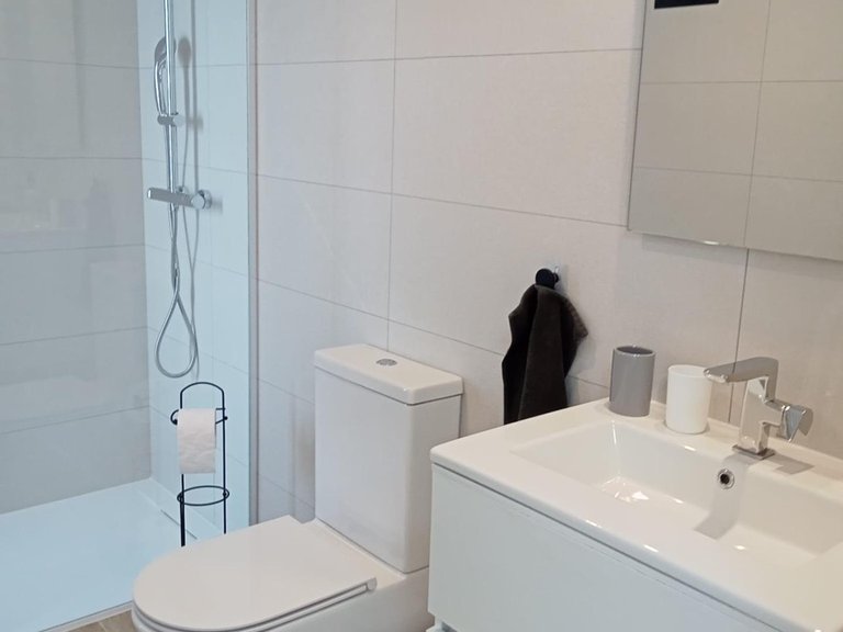 Apartment for Sale in Costa Blanca Torrevieja, Alicante 30