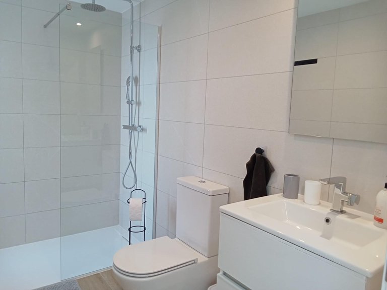 Apartment for Sale in Costa Blanca Torrevieja, Alicante 31