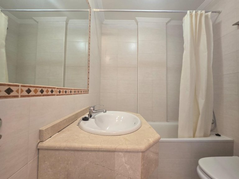 Penthouse for Sale in Costa Blanca Torrevieja, Alicante 19