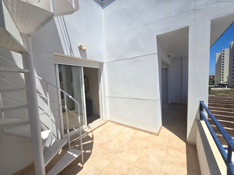 Penthouse for Sale in Costa Blanca Torrevieja, Alicante 31