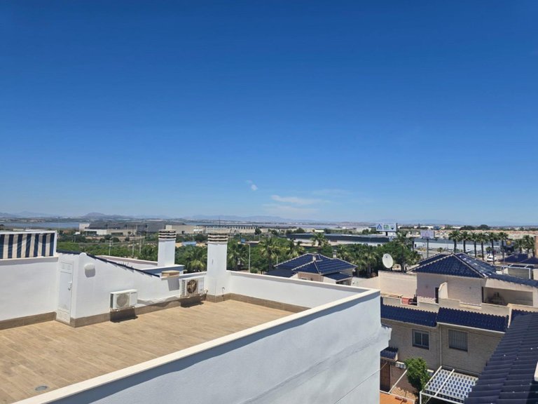 Penthouse for Sale in Costa Blanca Torrevieja, Alicante 37