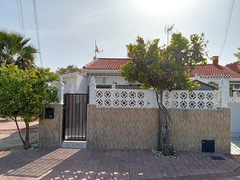Villa for Sale in Torrevieja, Alicante 1