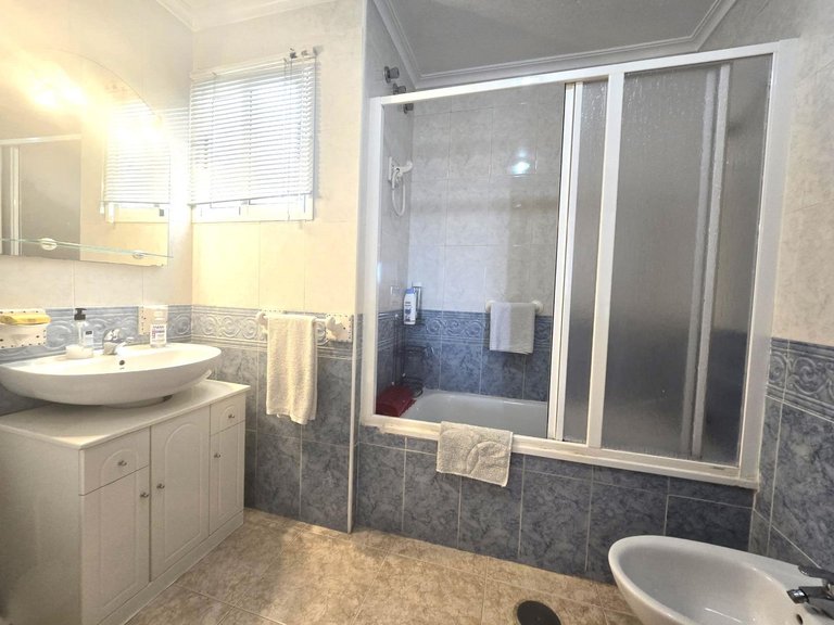Apartment for Sale in Torrevieja, Alicante 22