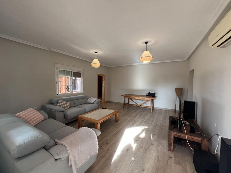 Villa for Sale in Costa Blanca Dolores, Alicante 21