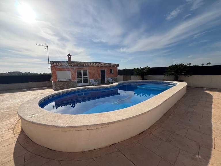 Villa for Sale in Costa Blanca Dolores, Alicante 30