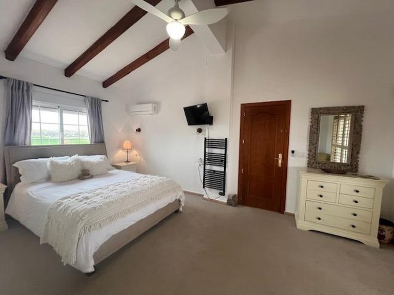 Country House for Sale in Costa Blanca Dolores, Alicante 10