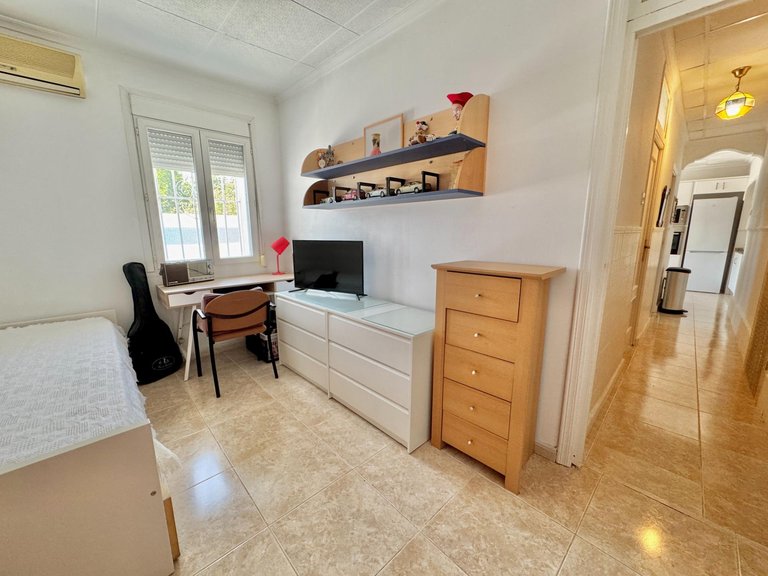 Villa for Sale in Costa Blanca Dolores, Alicante 35