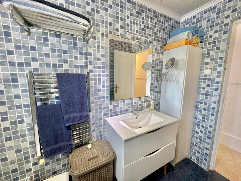 Villa for Sale in Costa Blanca Dolores, Alicante 38