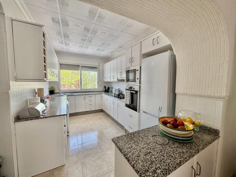 Villa for Sale in Costa Blanca Dolores, Alicante 6