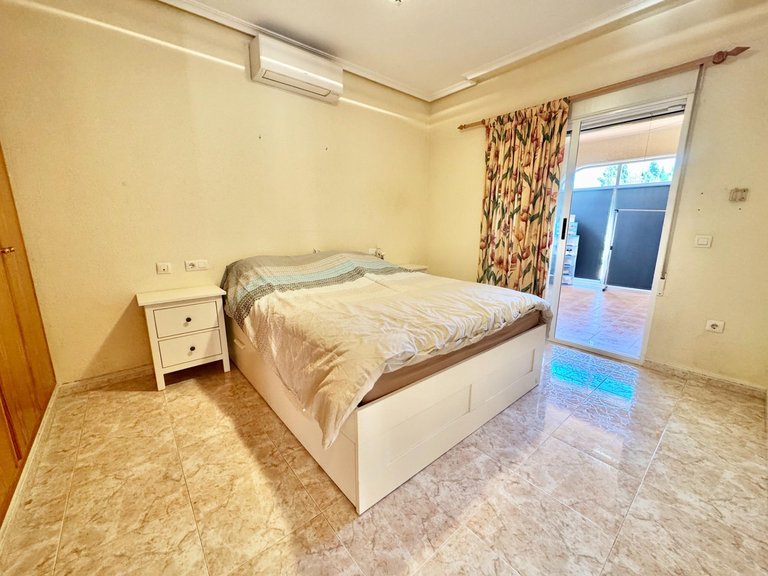 Villa for Sale in Costa Blanca Dolores, Alicante 26