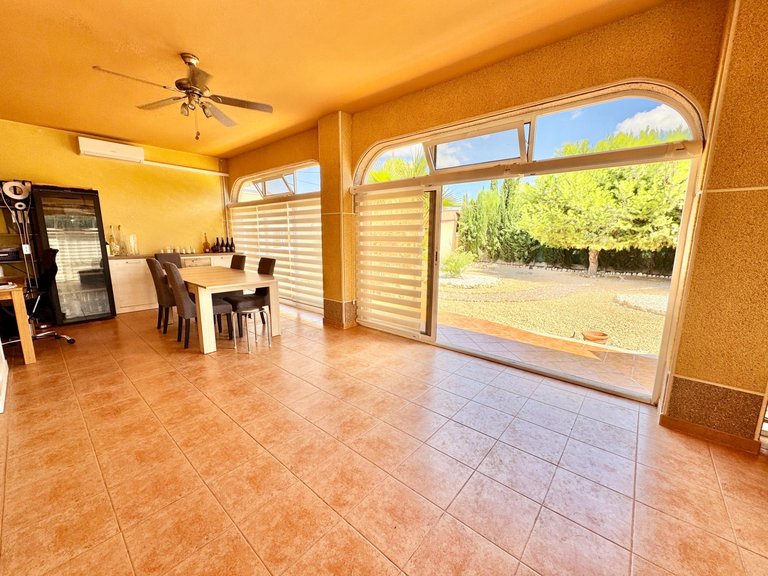 Villa for Sale in Costa Blanca Dolores, Alicante 32