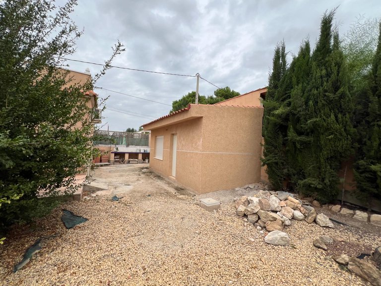 Villa for Sale in Costa Blanca Dolores, Alicante 43