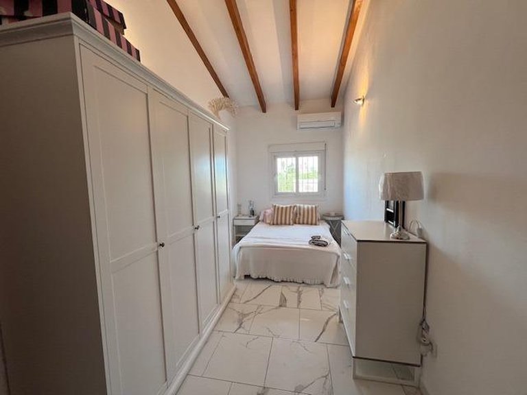 Villa for Sale in Costa Blanca Dolores, Alicante 16