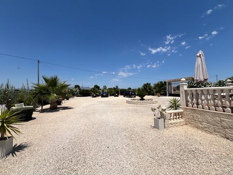 Villa for Sale in Costa Blanca Dolores, Alicante 43