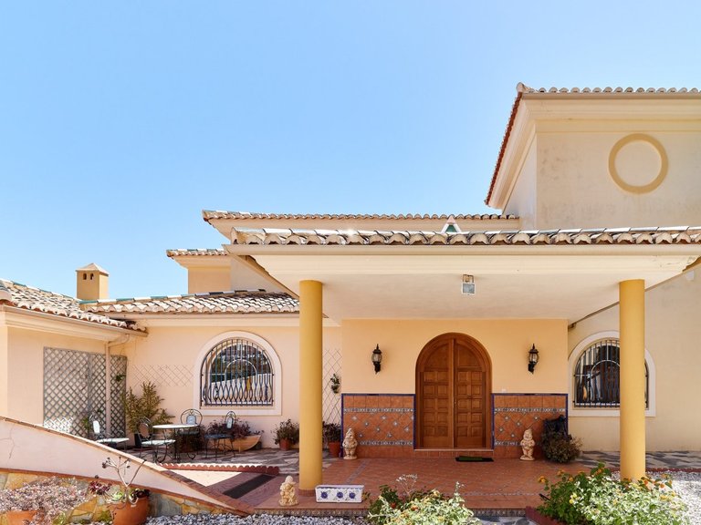 Apartment for Sale in Ojen, Malaga 63