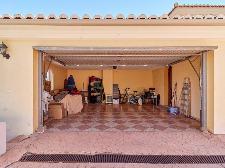 Apartment for Sale in Ojen, Malaga 64