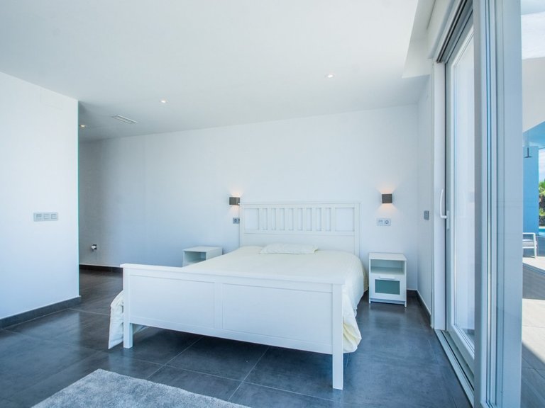 Apartment for Sale in Ojen, Malaga 54