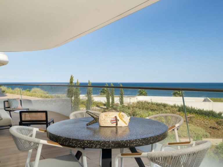 Apartment for Sale in Estepona, Malaga 1