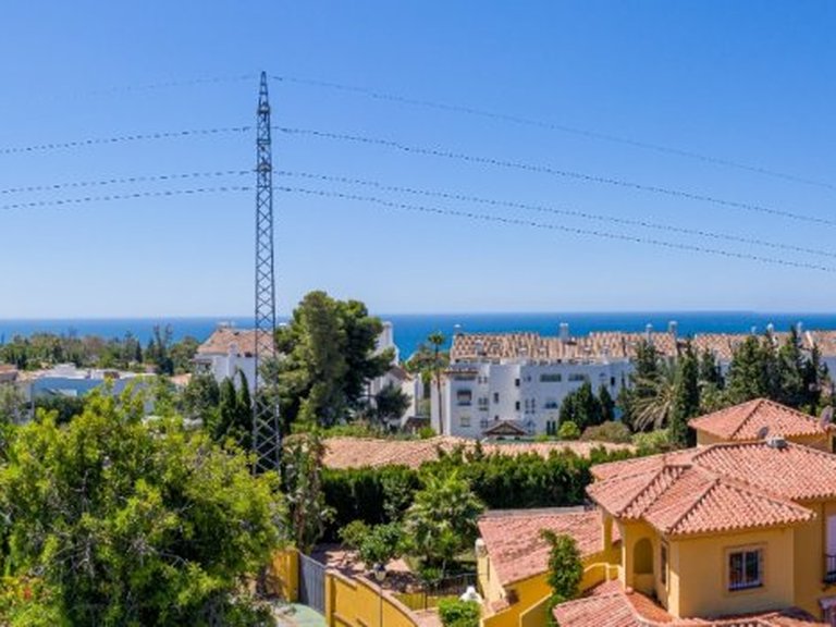 Villa for Sale in Marbella, Malaga 37