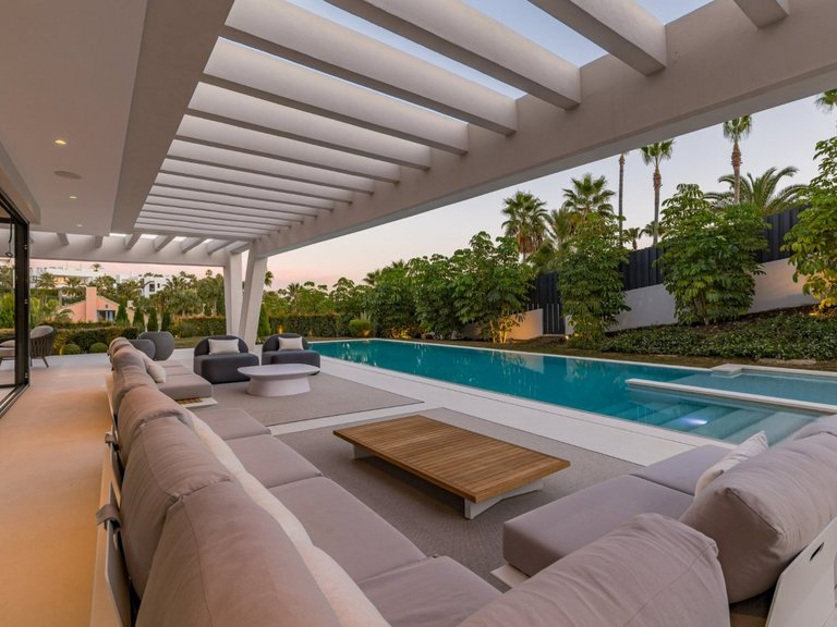 Villa for Sale in Marbella, Malaga 21