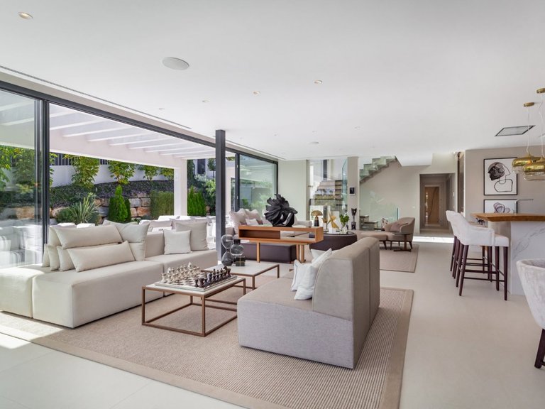 Villa for Sale in Marbella, Malaga 27