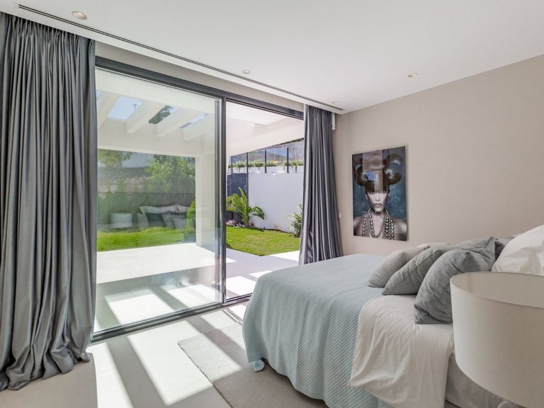 Villa for Sale in Marbella, Malaga 38