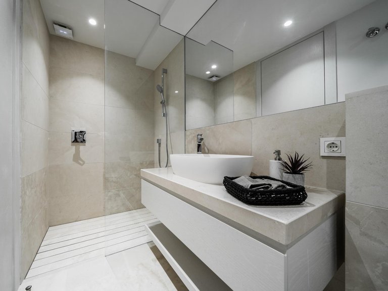 Apartment for Sale in Marbella, Malaga 67