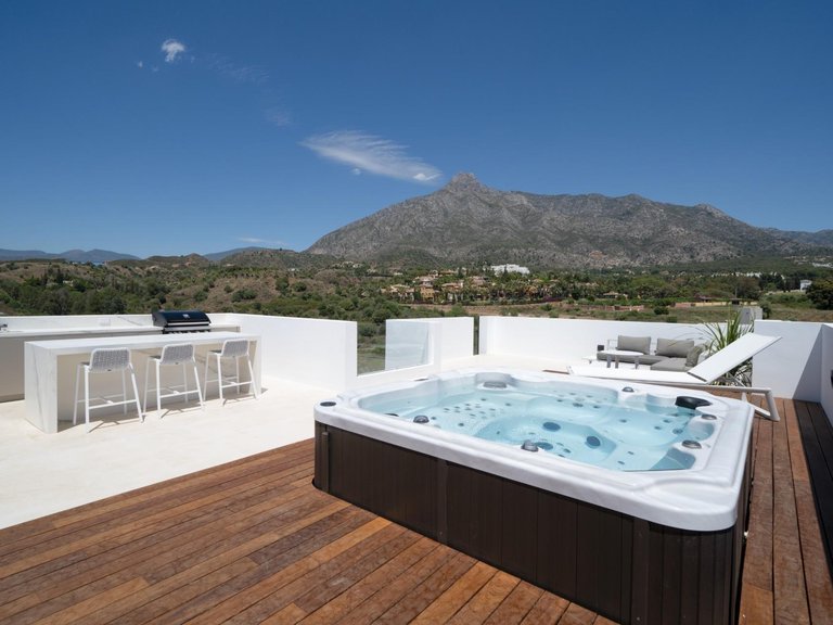 Apartment for Sale in Marbella, Malaga 71