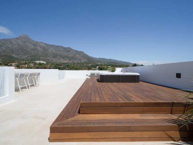 Apartment for Sale in Marbella, Malaga 72