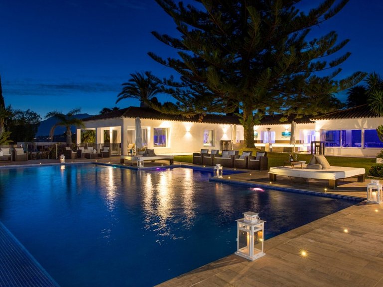 Villa for Sale in Marbella, Malaga 2