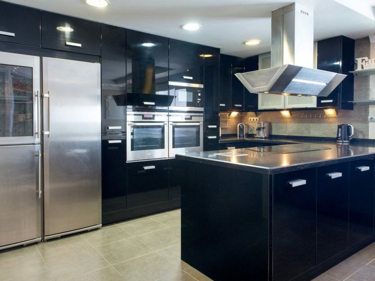 Villa for Sale in Marbella, Malaga 24