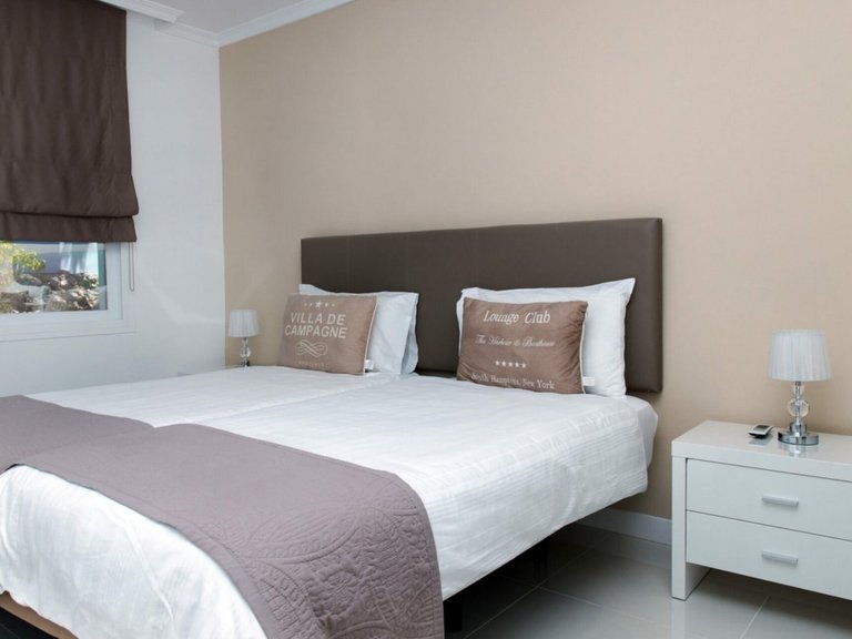 Villa for Sale in Marbella, Malaga 31